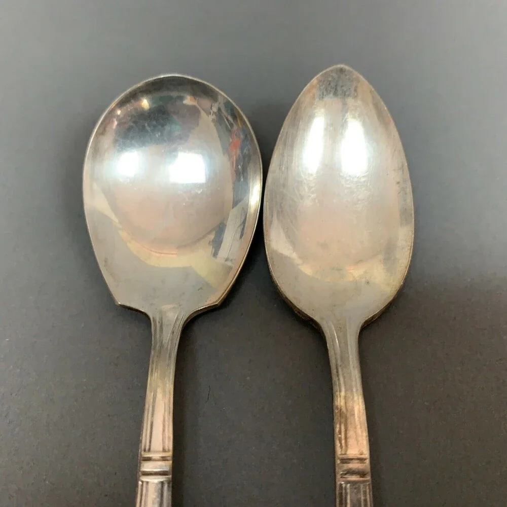 Royal‎ Saxony International Silver Plate Sugar and Oval Spoons Lot of 2